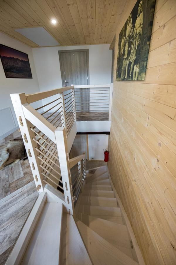 Проживание в семье GÓRALSKA VILLA APARTAMENTY Z JACUZZI & HOME SPA & Zakopane Поронин-29