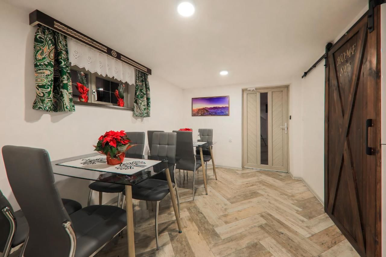 Проживание в семье GÓRALSKA VILLA APARTAMENTY Z JACUZZI & HOME SPA & Zakopane Поронин-33