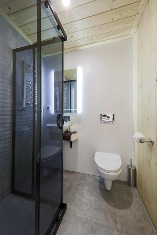 Проживание в семье GÓRALSKA VILLA APARTAMENTY Z JACUZZI & HOME SPA & Zakopane Поронин-75