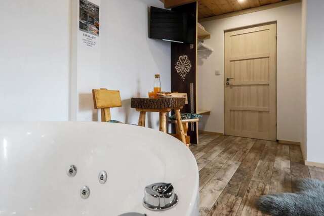 Проживание в семье GÓRALSKA VILLA APARTAMENTY Z JACUZZI & HOME SPA & Zakopane Поронин-85